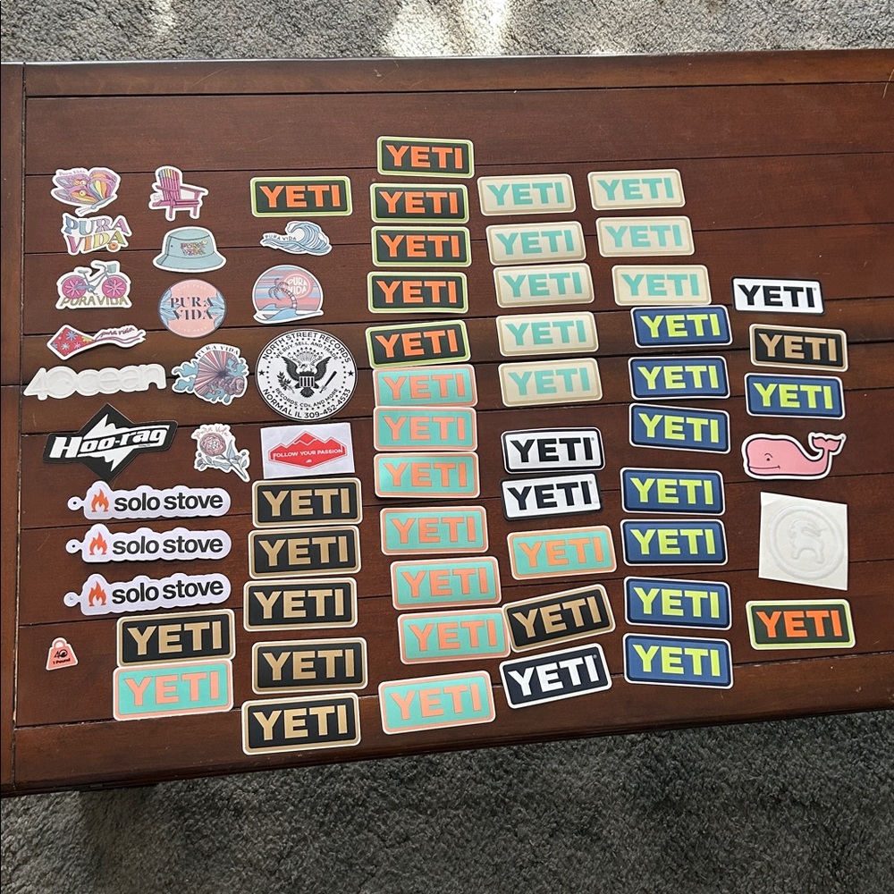 Yeti Vibrant Sticker Set